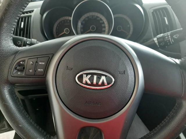 Kia Cerato - Foto 8
