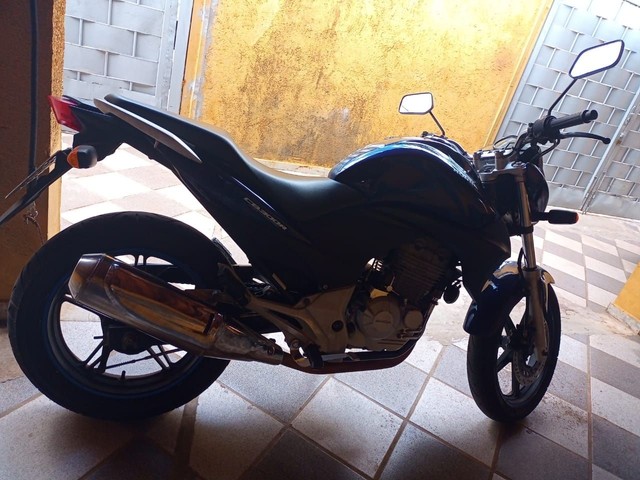 HONDA CB 300 R