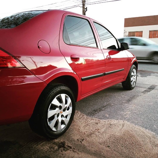 VENDE SE PRISMA MAXX 1.4 FLEX ANO 2011/2011