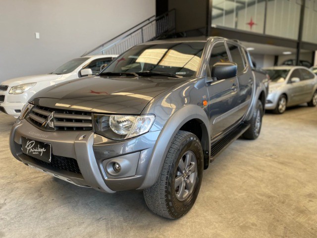 L200 TRITON OUTDOOR FLEX BAIXO KM