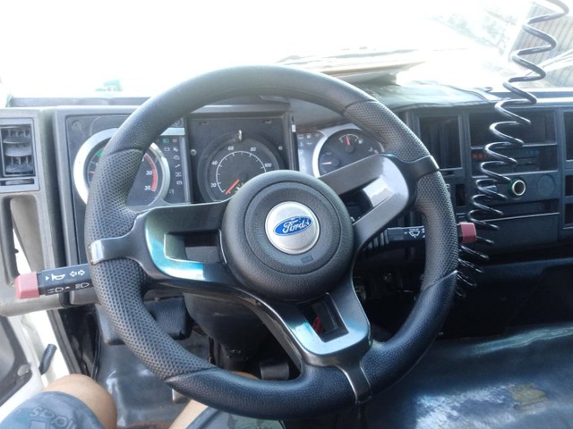 FORD CARGO 815 E