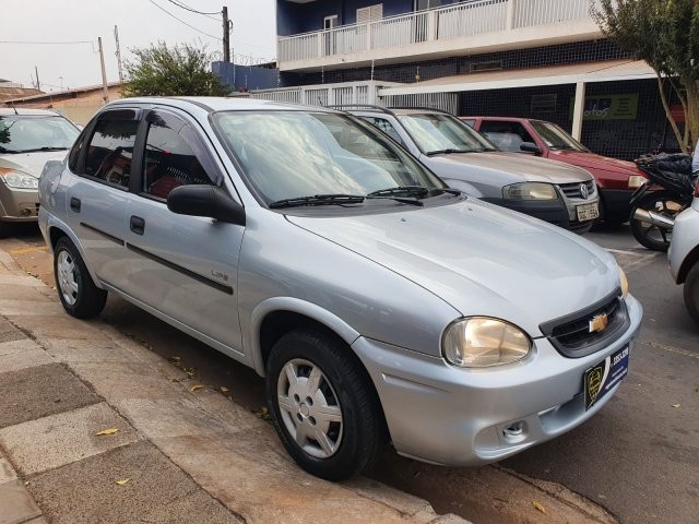 CHEVROLET CLASSIC 2009 1.0 MPFI LIFE 8V FLEX 4P MANUAL