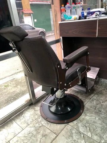 Cadeira barbeiro Seixal, Arrentela E Aldeia De Paio Pires • OLX