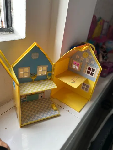 Brinquedo Maletinha Casa Da Peppa Pig Infantil E Acessórios em