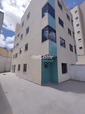 Apartamento à venda com 3 quartos, 2 suítes, 2 vagas paralelas e