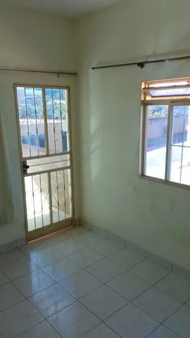 alugo quarto centro