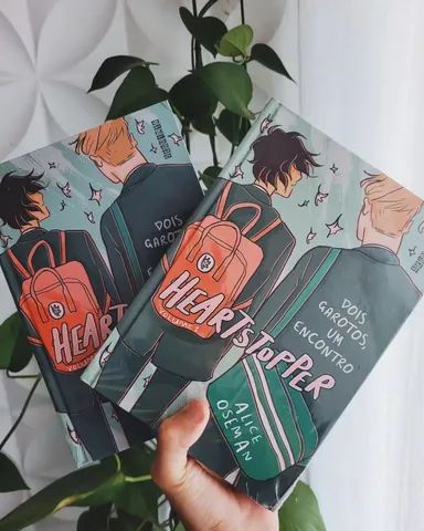 Livro HEARTSTOPPER 1