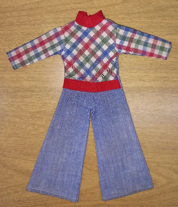 Roupinha Boneca Susi