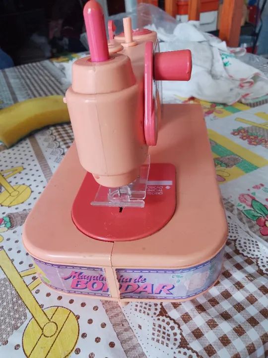 Maquininha de bordar antiga  - Foto 3