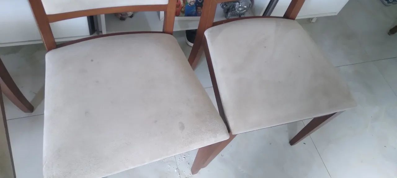Limpeza e higienização de estofados em geral