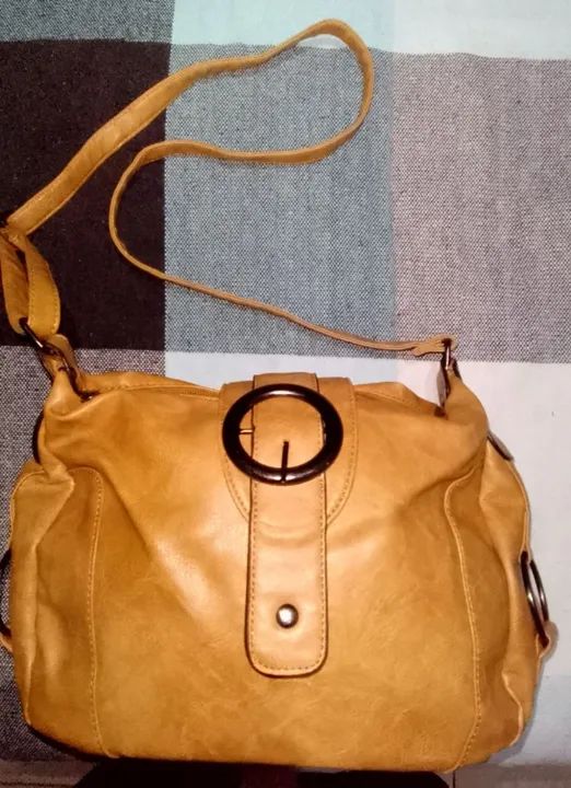 BOLSA FEMININA DE OMBRO