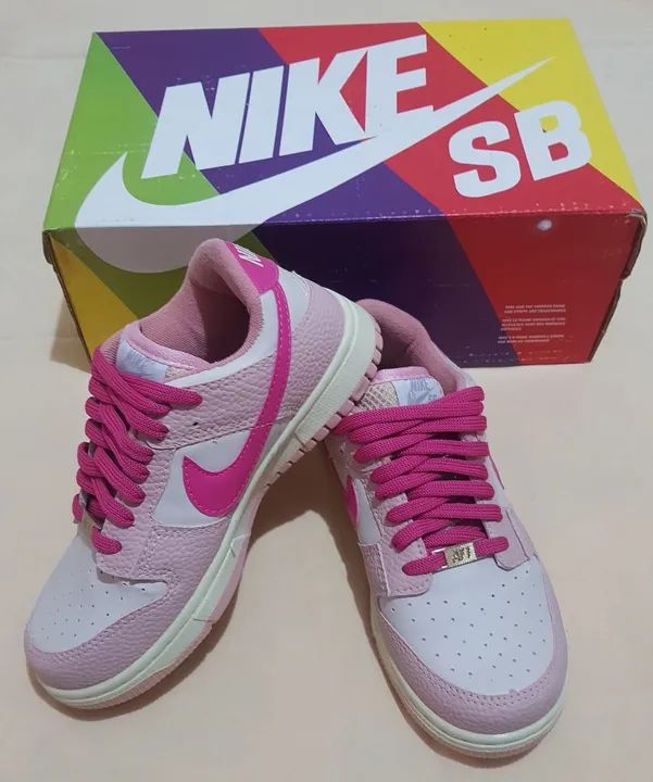 Tênis Nike Qualidade Premium tamanho: 35