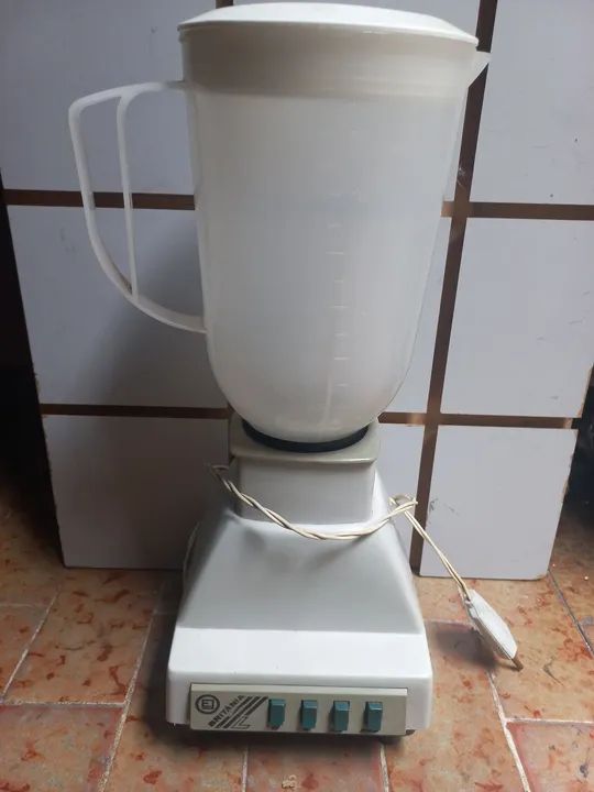 Antigo liquidificador Britania 