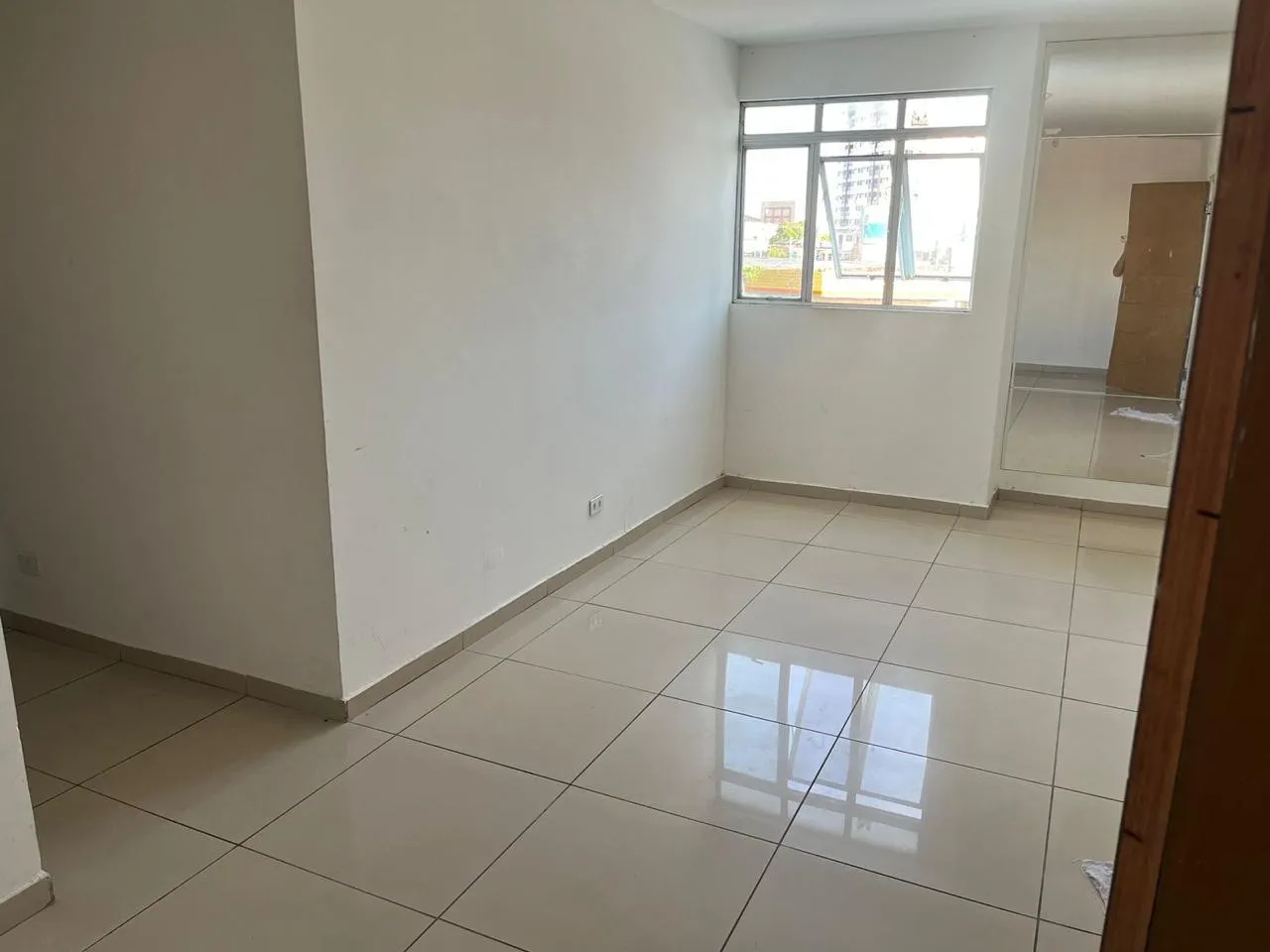 Apartamento para Venda - À VISTA - bairro Poço