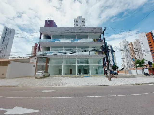 Lançamento! Lojas térreas em Manaíra c/ 35m2 em prédio comercial c/ elevador e garagem