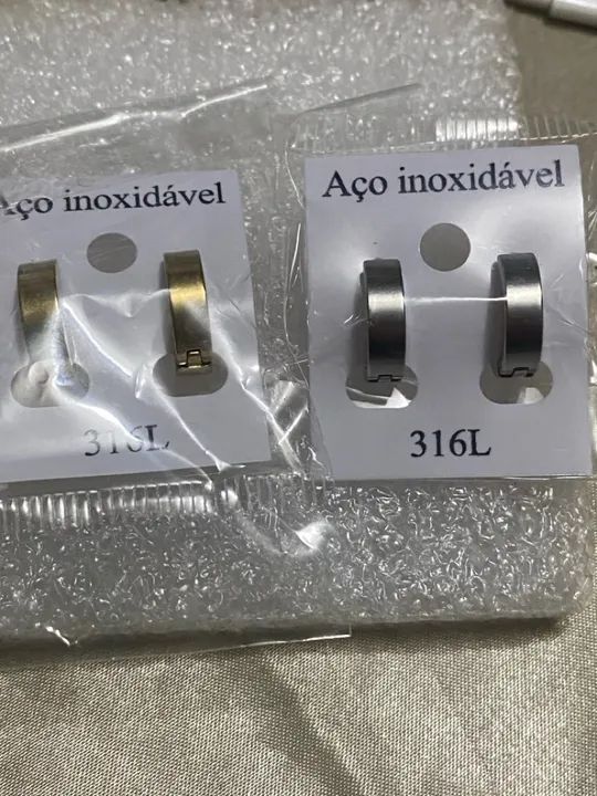 Argolinha aço em prata e dourado  - Foto 3