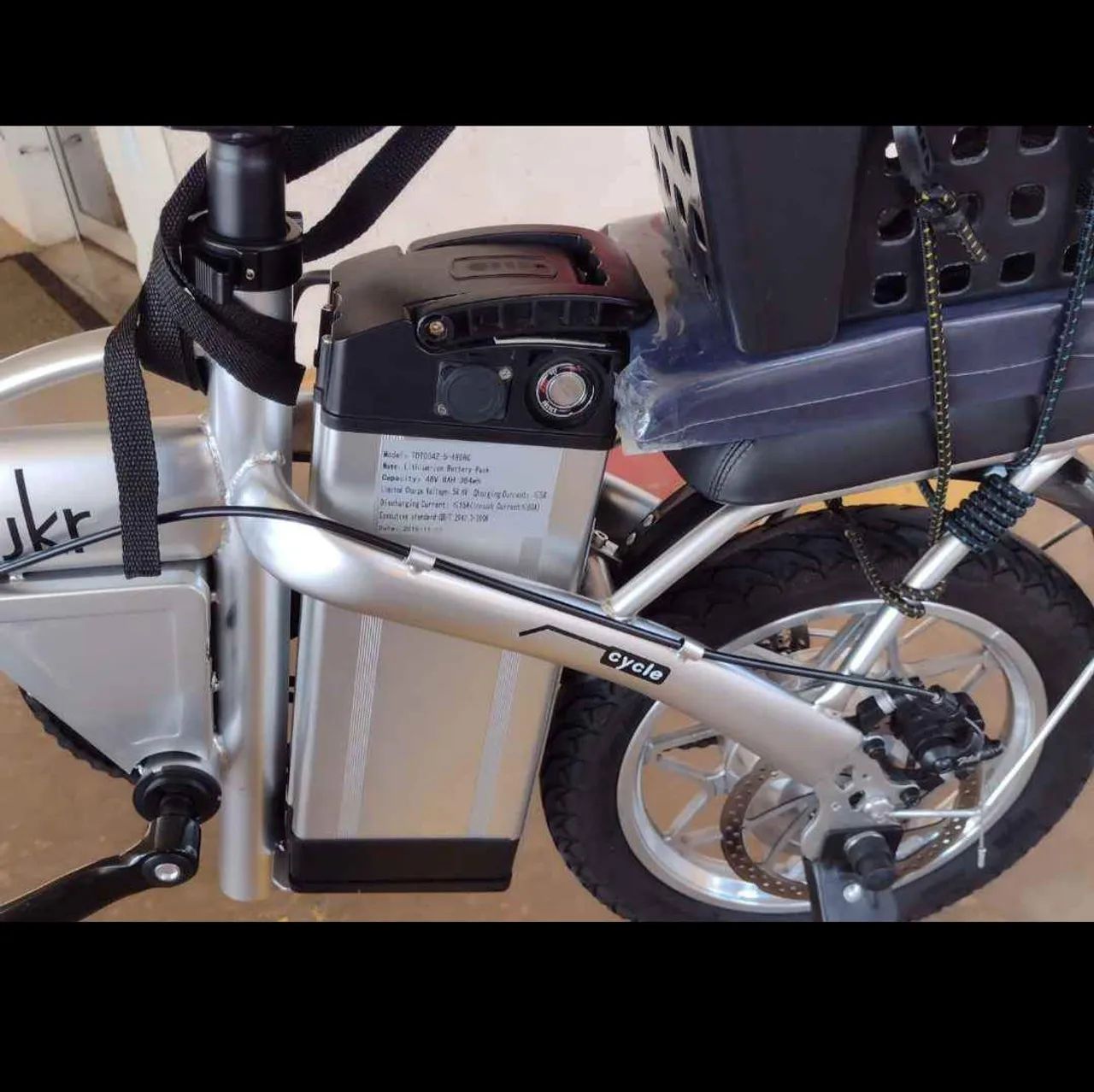 Bicicleta Elétrica Dobrável - Nova - Foto 3