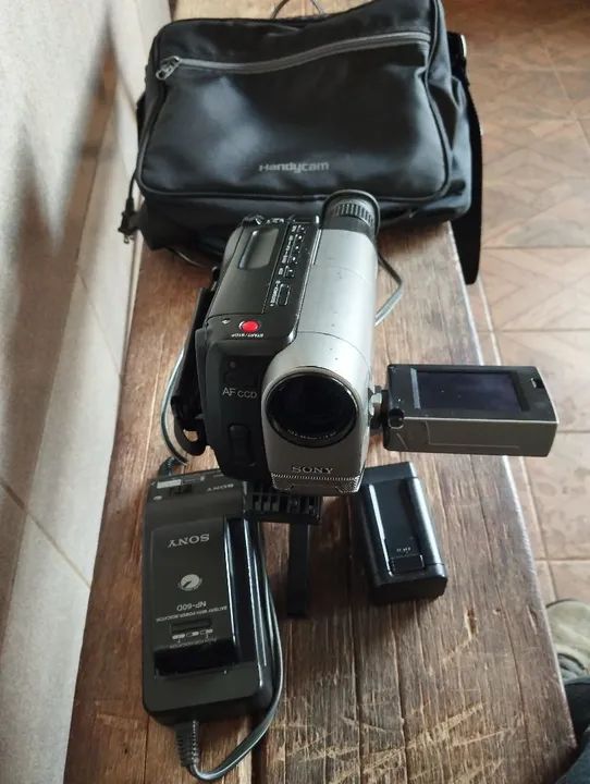 Filmadora Sony Handycam DCR-TRV19E