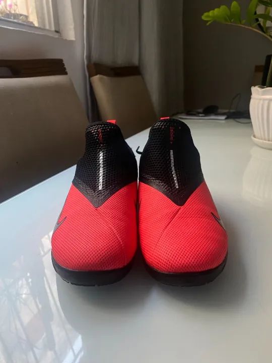 Chuteira Nike Futsal Nova tamanho 35 - Foto 5