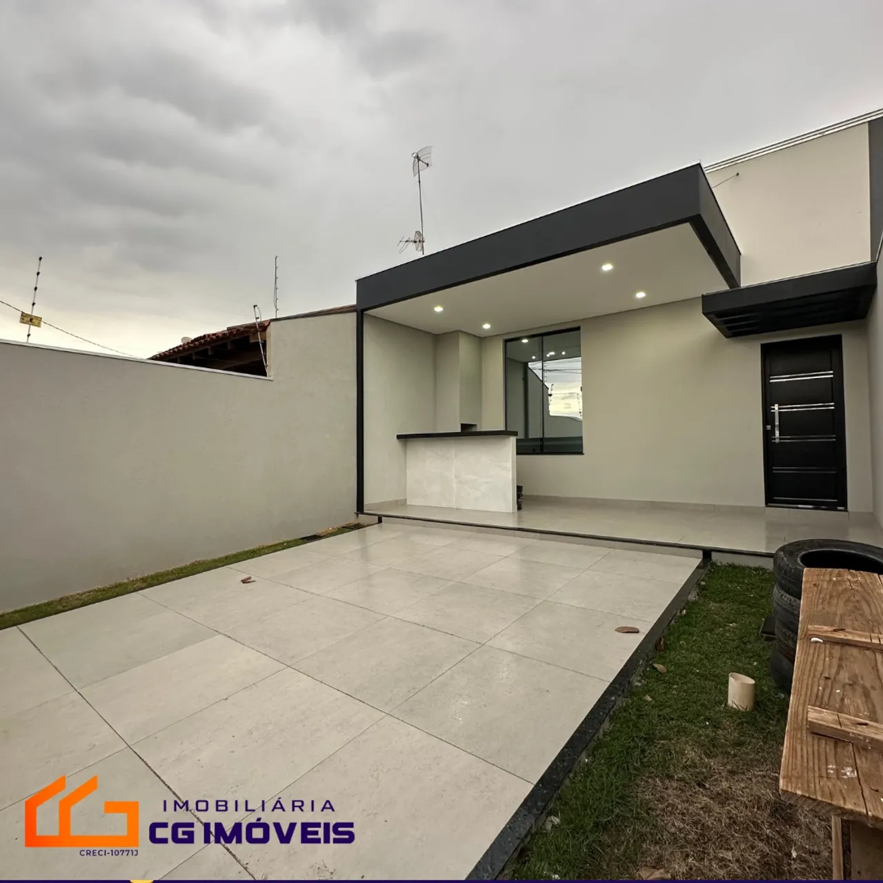 Casa á venda com 3 quartos sendo 1 suíte, área gourmet no Nova Lima em Campo Grande - MS