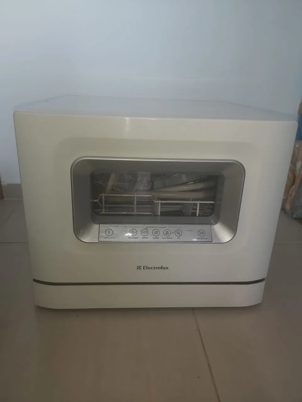 Lava-louças Electrolux Compacta
