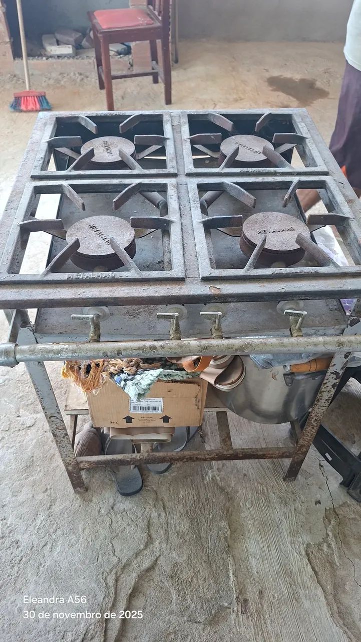 Fogão industrial 4 bocas - Foto 2