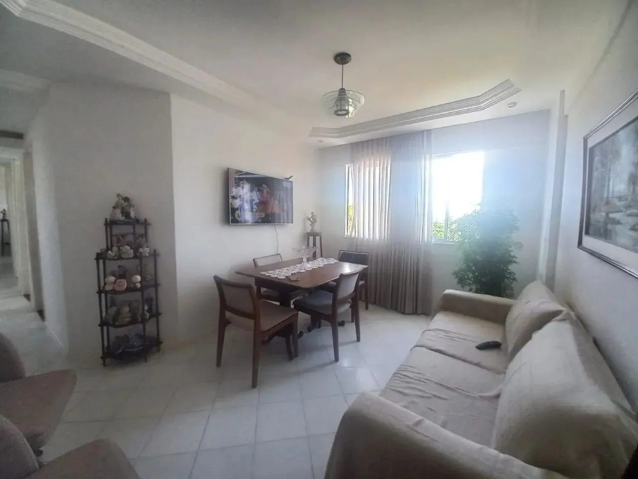 Vendo Excelente 3 quartos totais no Cabula, nascente, andar médio, vista livre