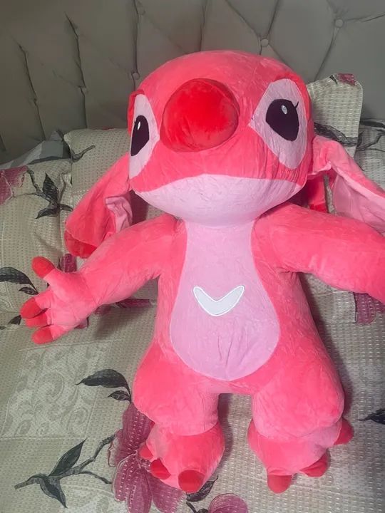Pelúcia Stitch Rosa Gigante