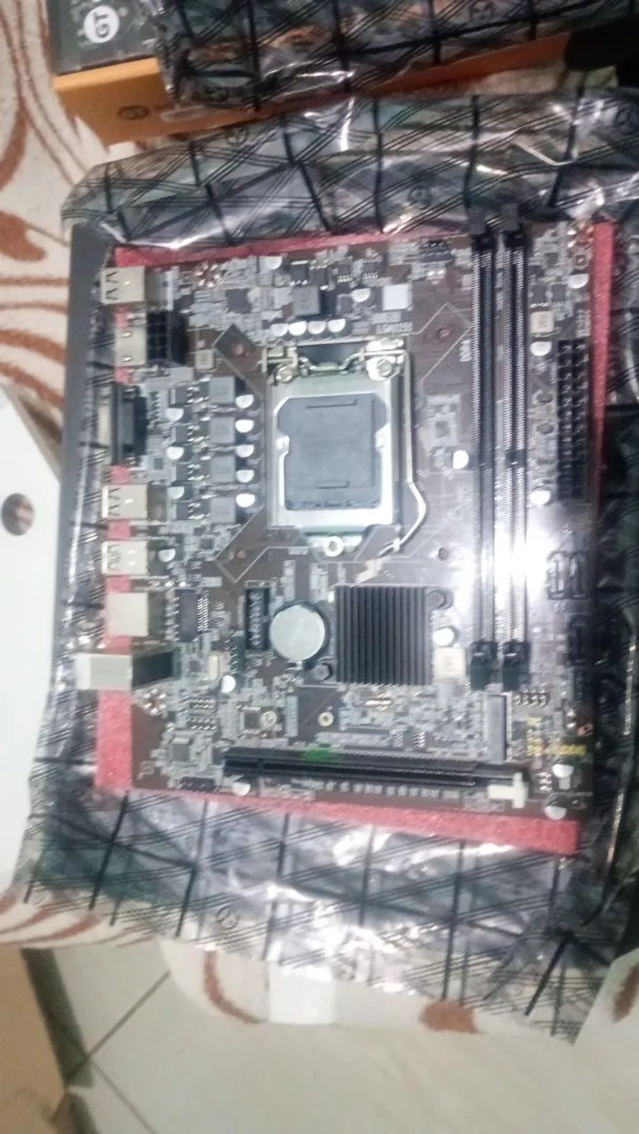 Placa-Mãe DX H310 ZG | Socket LGA 1151 | DDR4 | HDMI/VGA | USADA EM EXCELENTE ESTADO!