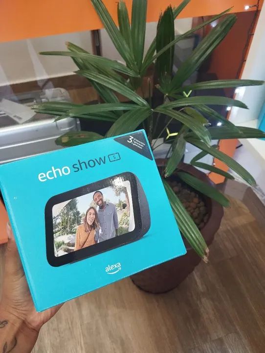 Echo Show 5 - Assistente Inteligente Nova Lacrada 