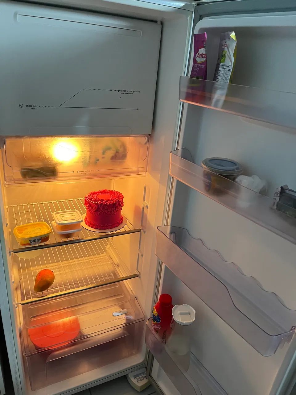 Vendo Geladeira + Mesa - Foto 6