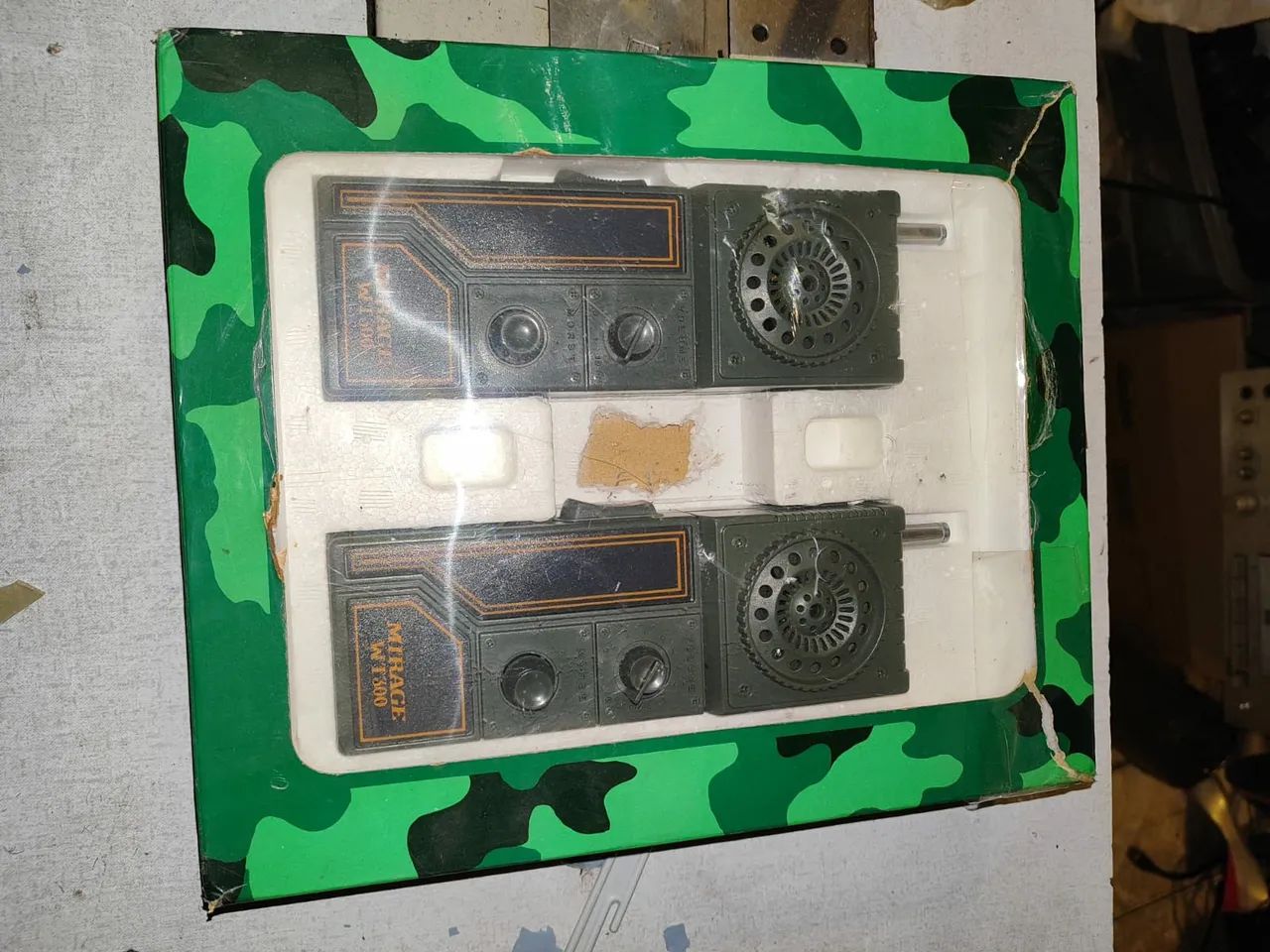 Walkie Talkie Mirage WT 1300 - Antigo