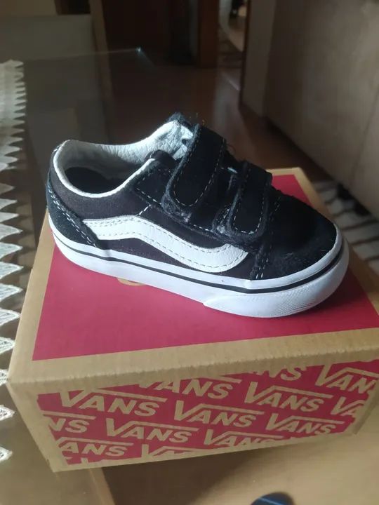 Tênis Vans old Skool,  Infantil Preto com Velcro - Tam 20