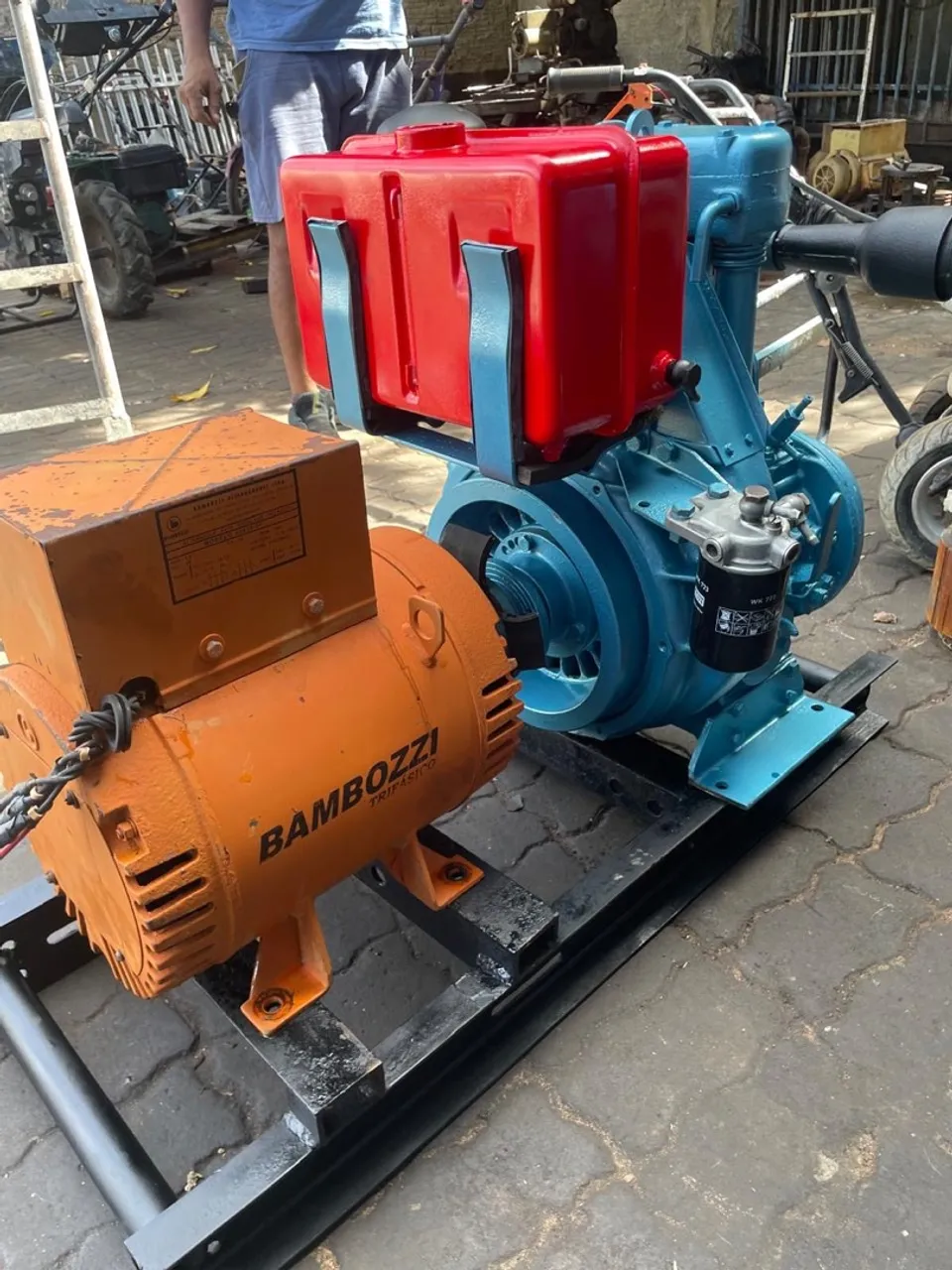 M 93 Agrale com gerador 7,5 KVA