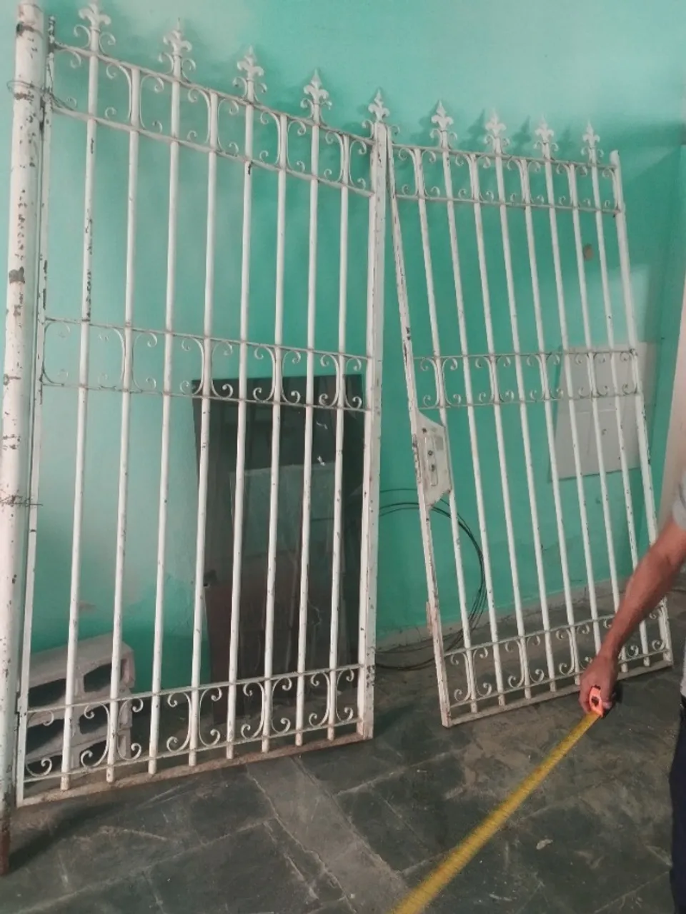 Portão de garagem de ferro