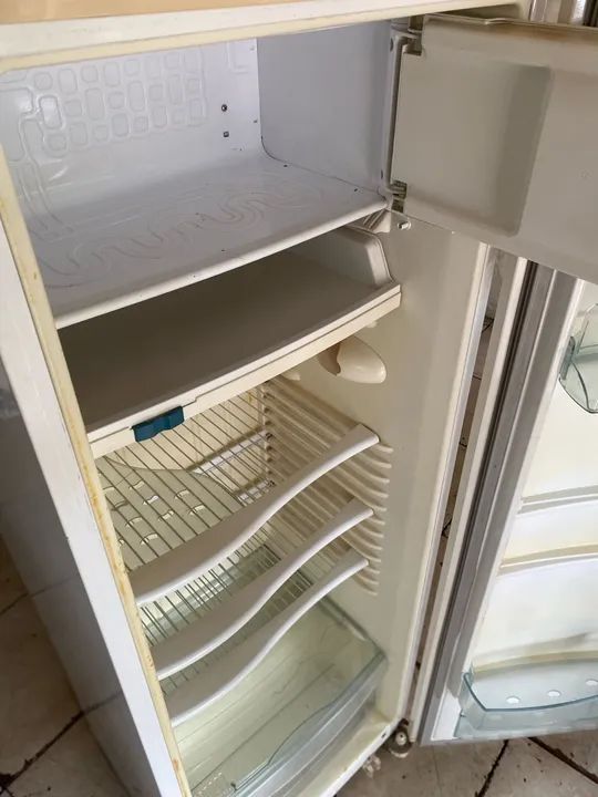 Geladeira Brastemp ( entrega grátis )