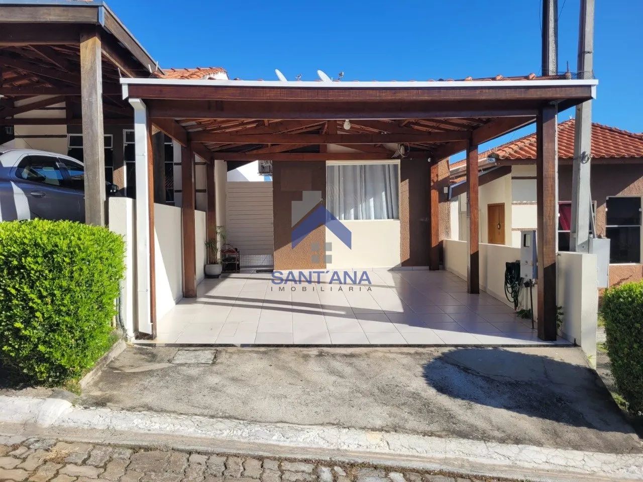 CASA DE 90M² COM 2 DORMITÓRIOS SENDO 1 SUÍTE NO CONDOMÍNIO RESIDENCIAL LINDÓIA NO MONTE BE
