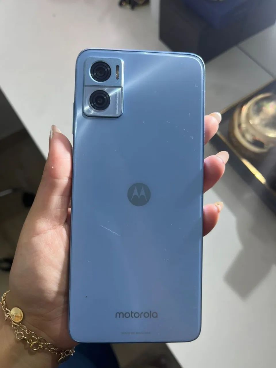 Celular E22
