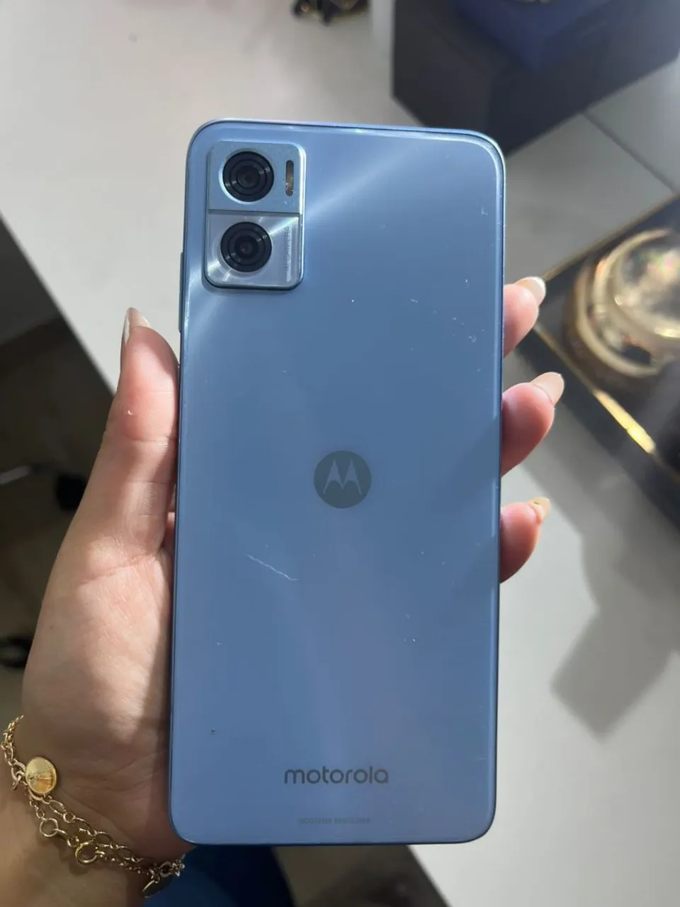 Celular E22