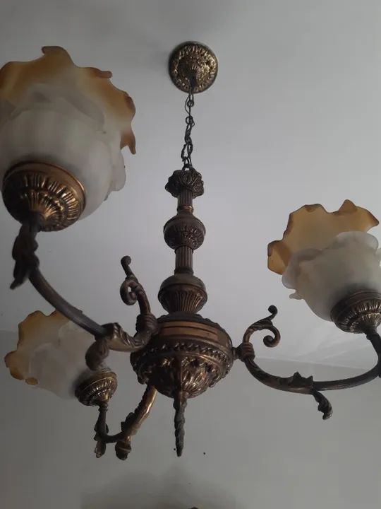 lustre bem antigo, trabalhado e maravilhoso - Foto 2