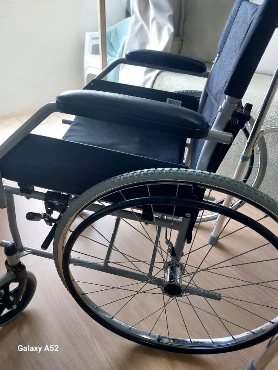 Cadeira de Roda - Foto 6