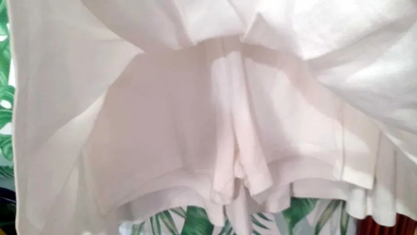 short saia infantil em cotton com preguinhas tam 9/10 anos off white renner - Foto 2