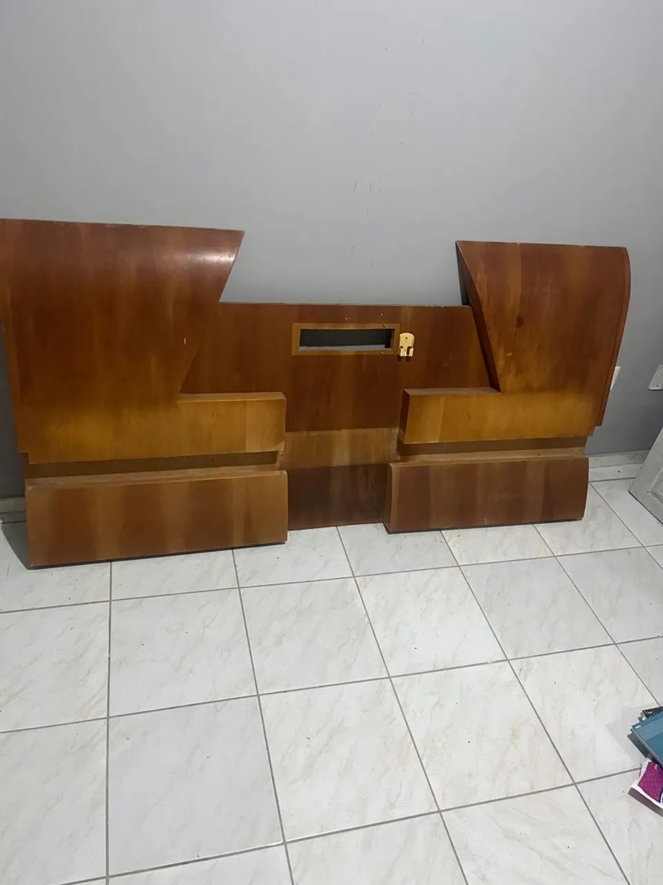 Cabeceira de Cama de Madeira Clássica - Foto 3