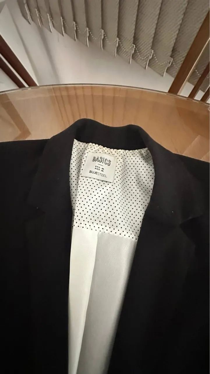 Blazer Preto Elegante - Foto 2