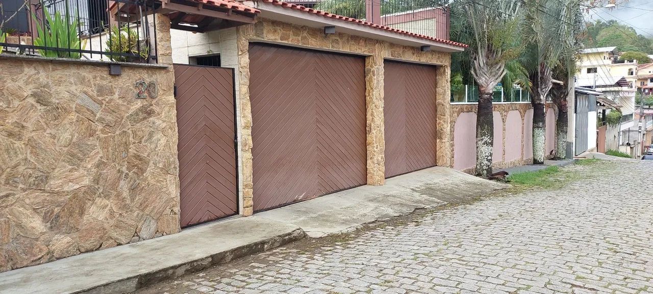 Portao de garagem 64295851349635120