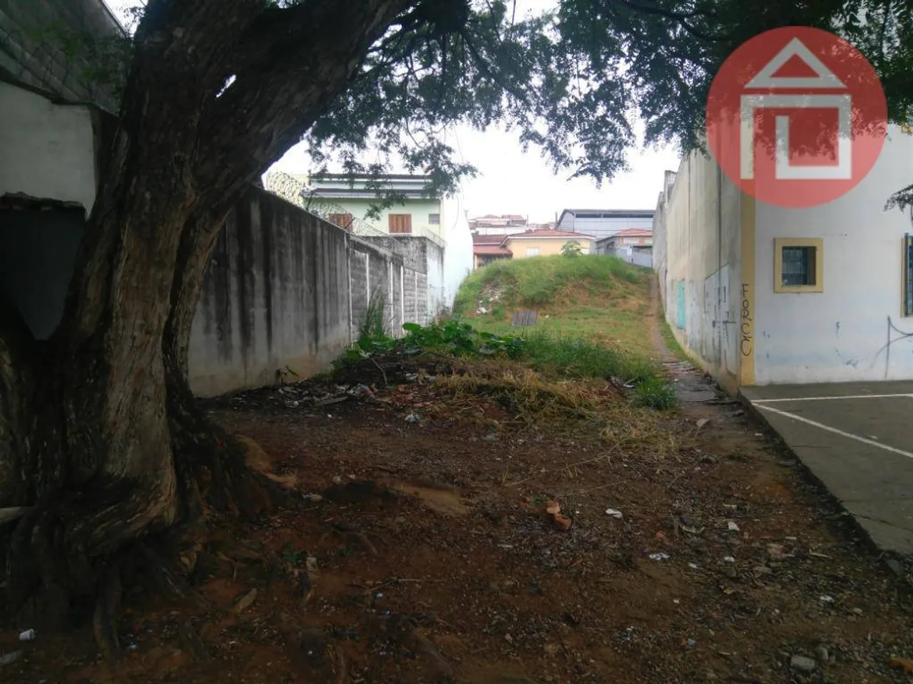 Terreno à venda, 557 m² por R$ 800.000,00 - Vila Aparecida - Bragança Paulista/SP