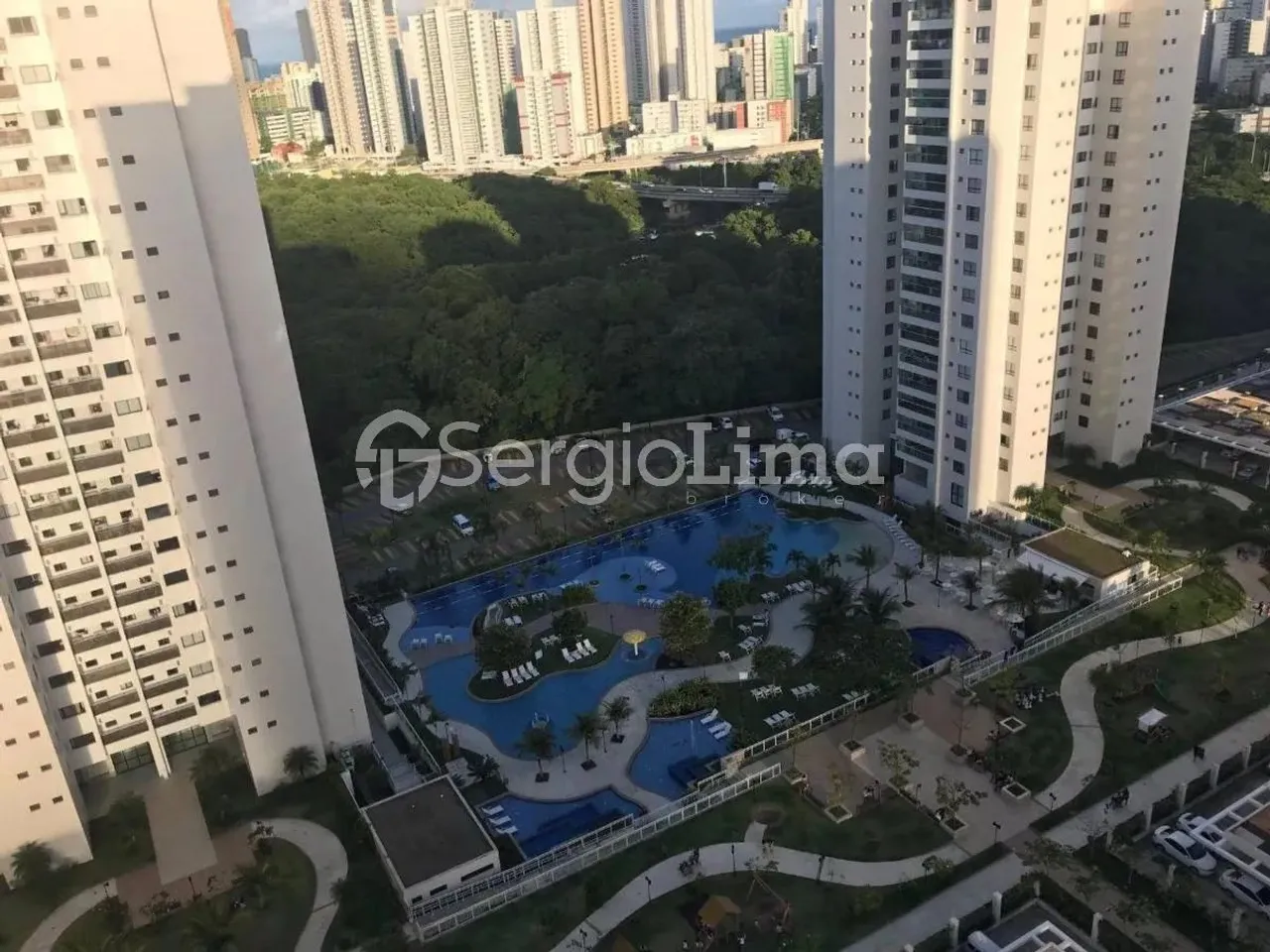 Apartamento com 4 Quarto(s) e 4 banheiro(s) para Alugar, 141 m² por R$ 6500 / Mês