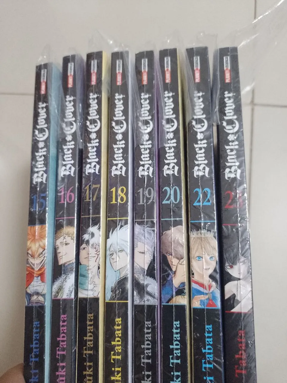 Black Clover Volumes 15-23