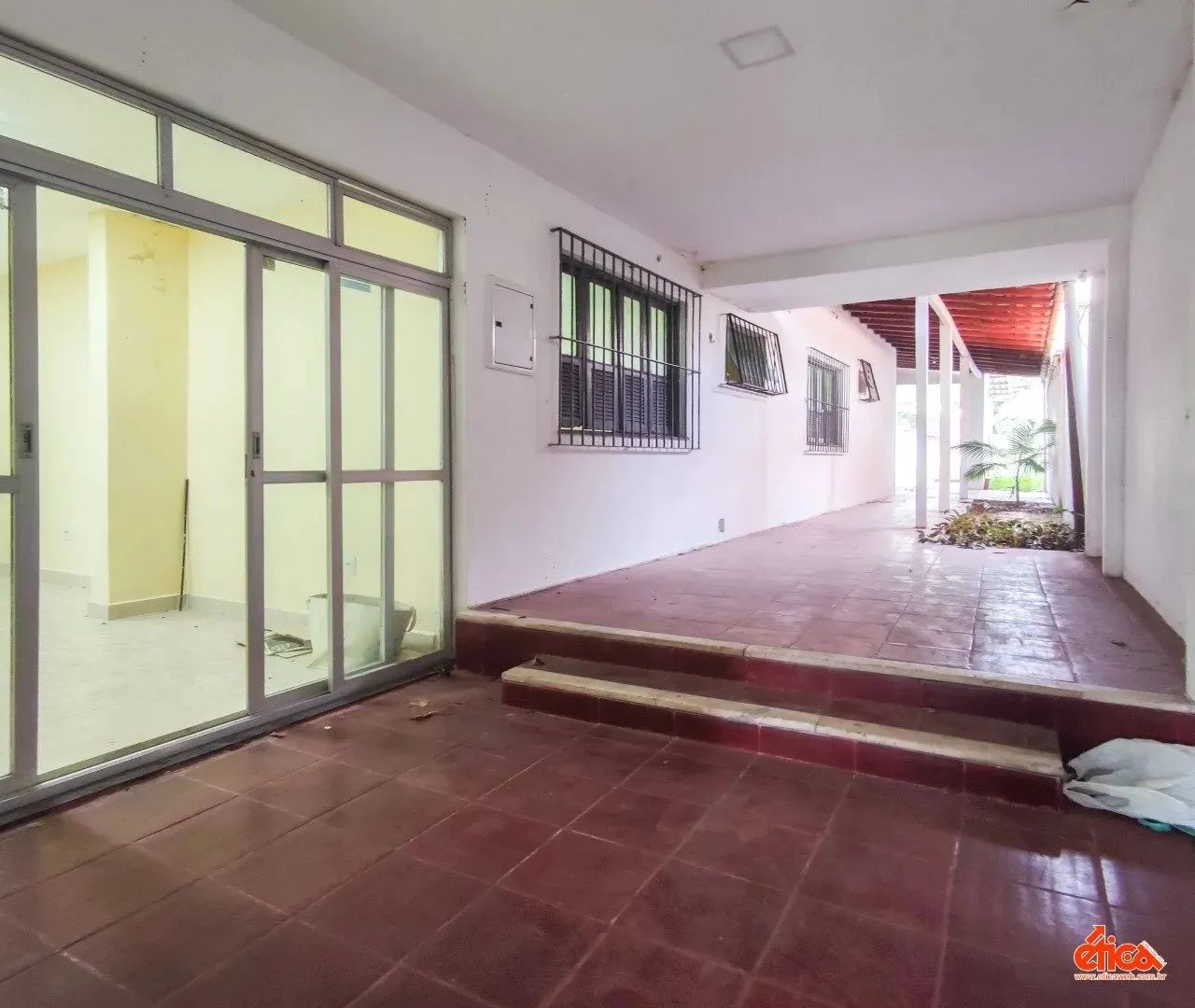 Imovel comercial em amplo terreno no Umarizal med aprx 627,45m² 05 vagas - 55007 - Foto 8