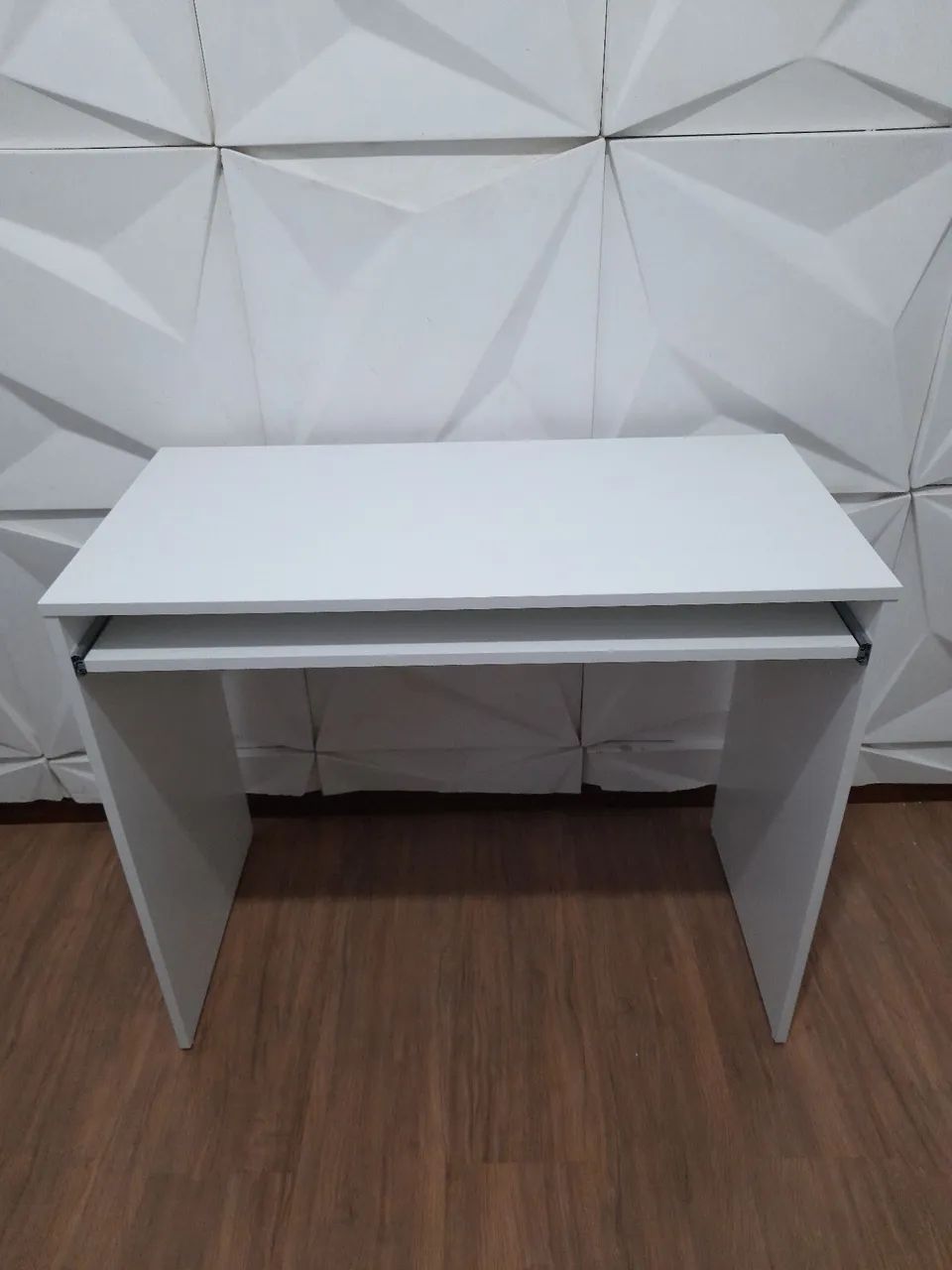 Escrivaninha Para Computador em MDF *NOVA*
